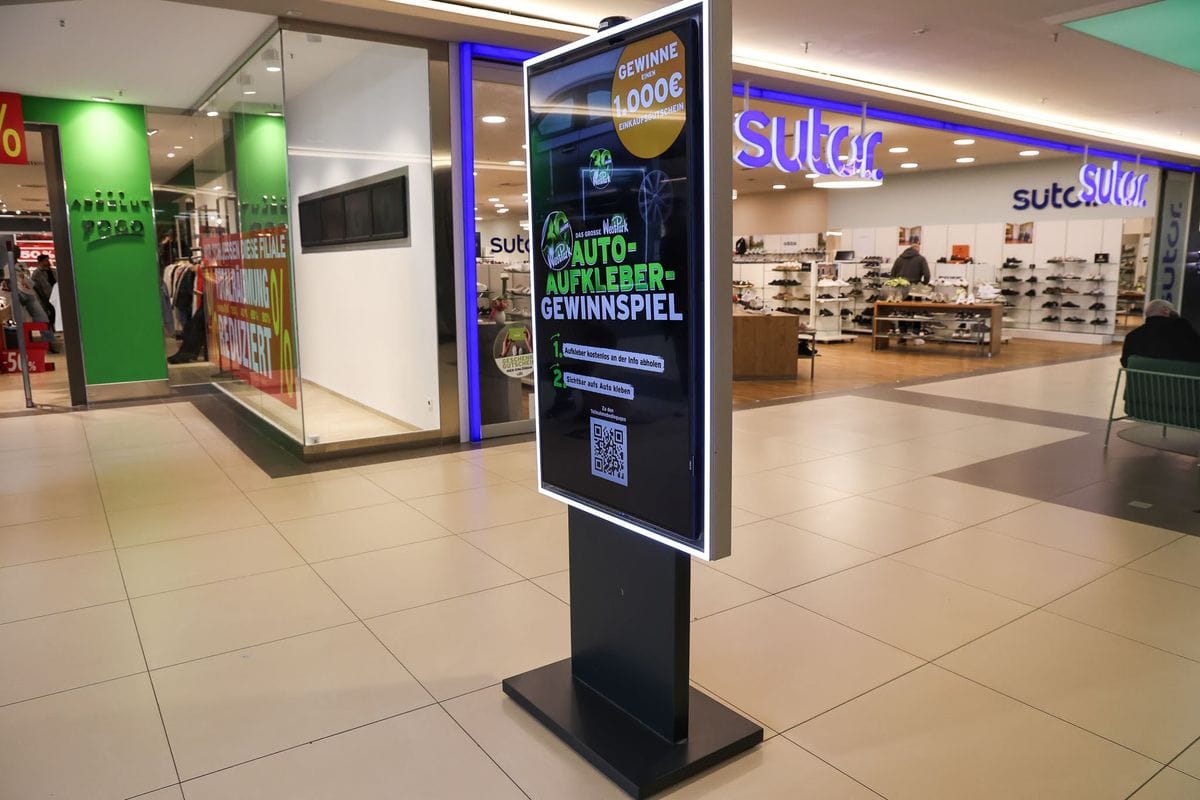 Mobiles EDDAIR LED Display für Einkaufszentren und Messen